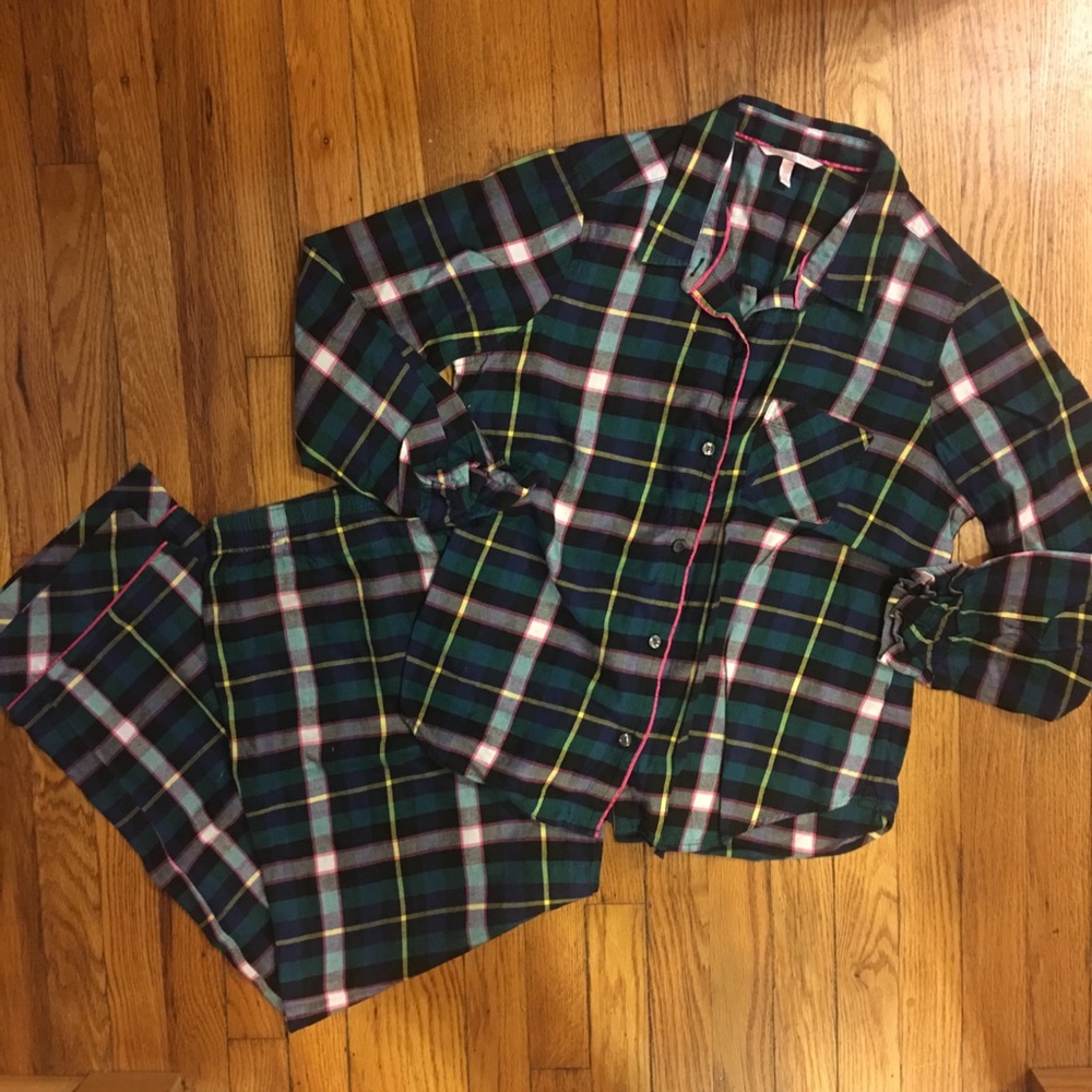 Victoria Secret Plaid Pajama Set- M